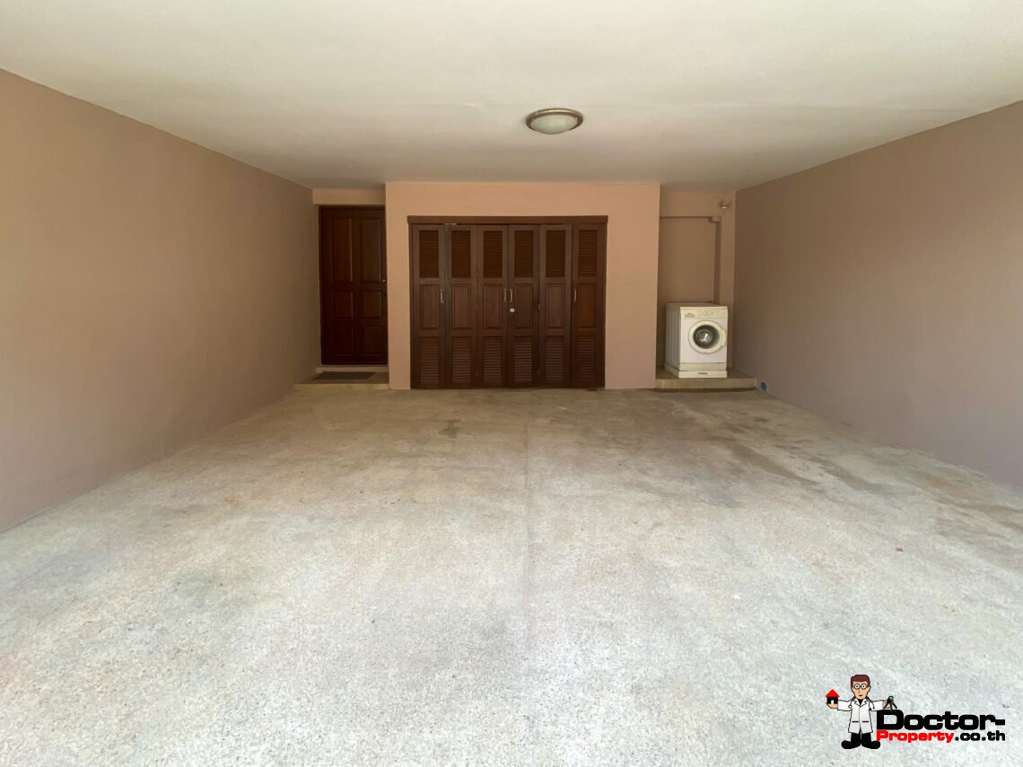 3 Bedroom Pool Villa – Chaweng, Koh Samui – For Sale